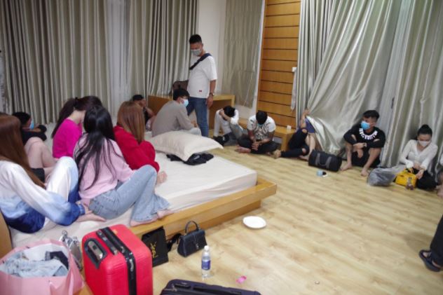 Bình Thuận: Thuê biệt thự trong khu Sea Links mở tiệc ma túy, bay lắc