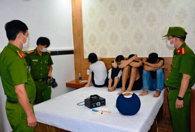 Quảng Nam: 20 nam, nữ dùng ma túy trong khách sạn giữa lúc dịch Covid-19